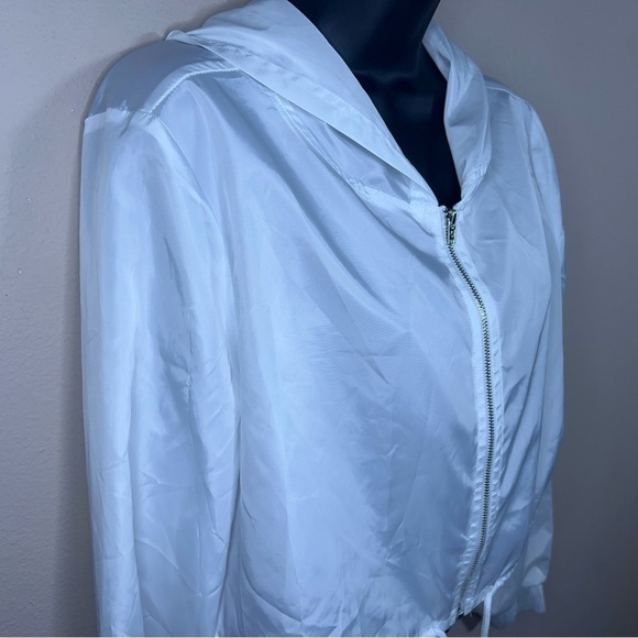 SIZE 6 SHEIN WHITE CROPPED HOODIE LONG SLEEVE NEUTRAL LIGHTWEIGHT - Picture 4 of 9